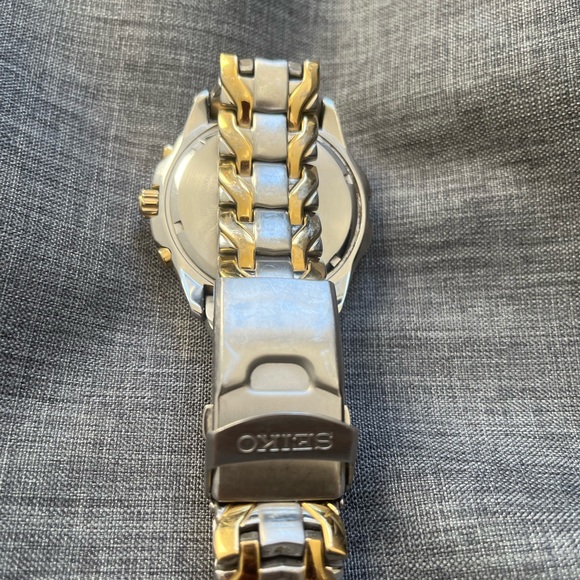 Seiko Chronograph Solar Two Tone Men’s Watch - Picture 2 of 2